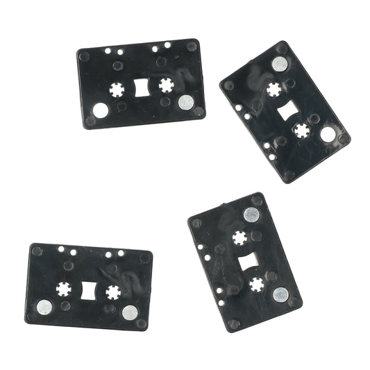 Muziek magneet cassette tape — retro stijl koelkastdecoratie voor muziekliefhebbers.