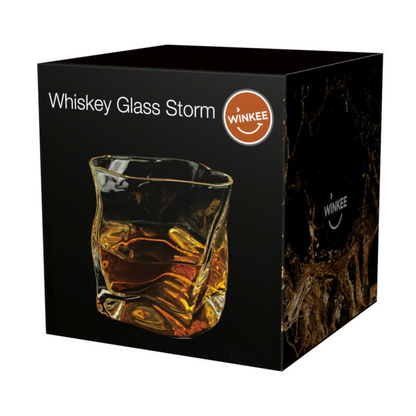 Bijzonder whiskeyglas van 11 bij 11 centimeter met stormeffect