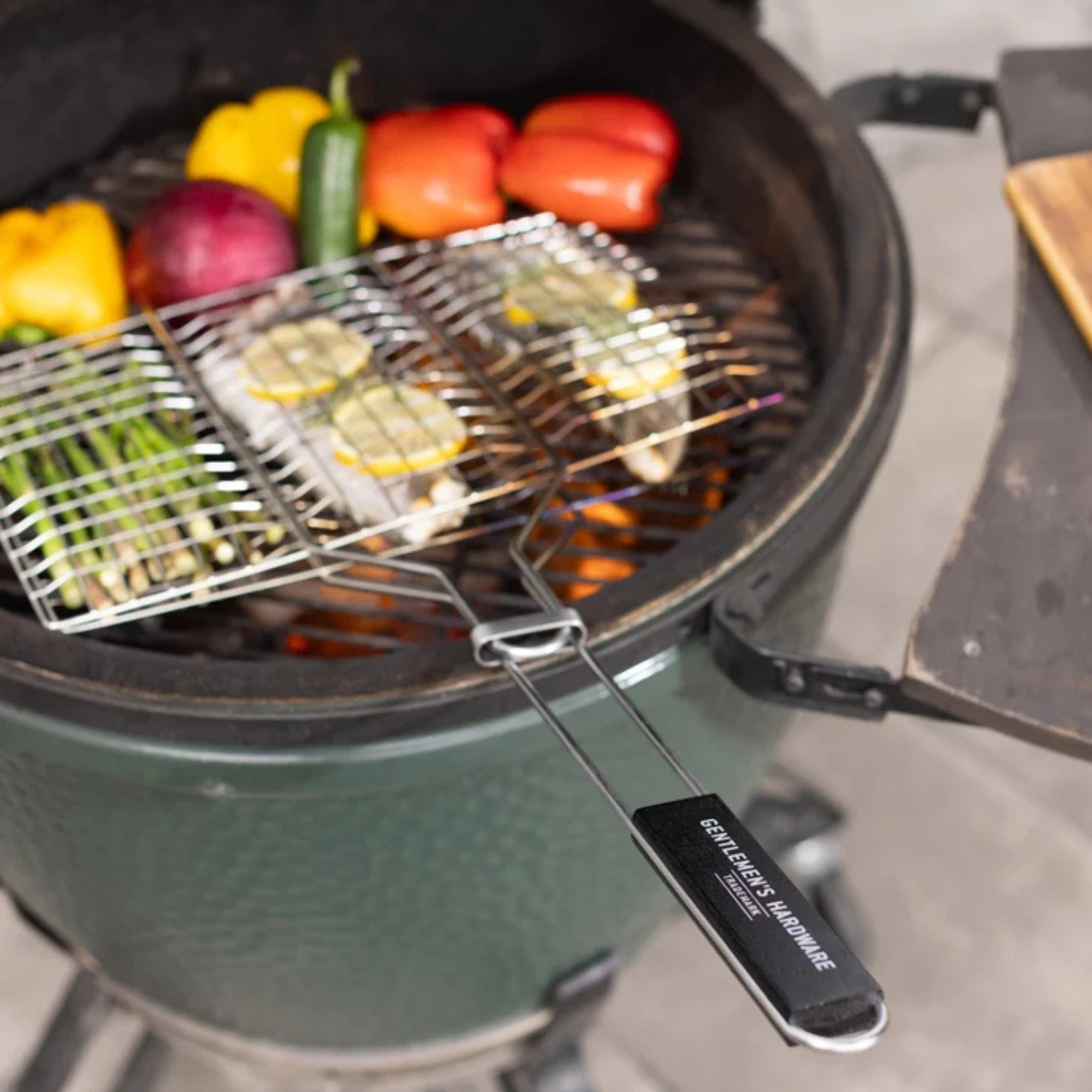 BBQ accessoire chroom voor groenten vis en garnalen grillen
