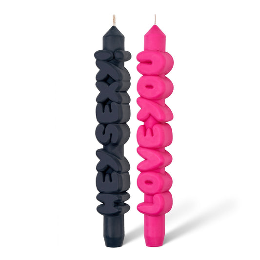 Hey Sexy & Love You taper candles — handgemaakte kaarsen set in zwart en roze, ideaal cadeau voor verjaardag partner