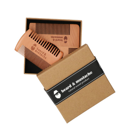 Houten baardkamset cadeau - 2 delige baard en snorkam van natuurlijk hout in strakke giftbox.
