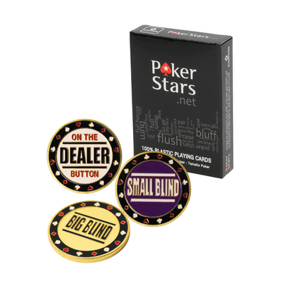 Jack’s pokerset — luxe PVC Pokerstars kaarten met metalen dealer en blind buttons, rood of zwart.
