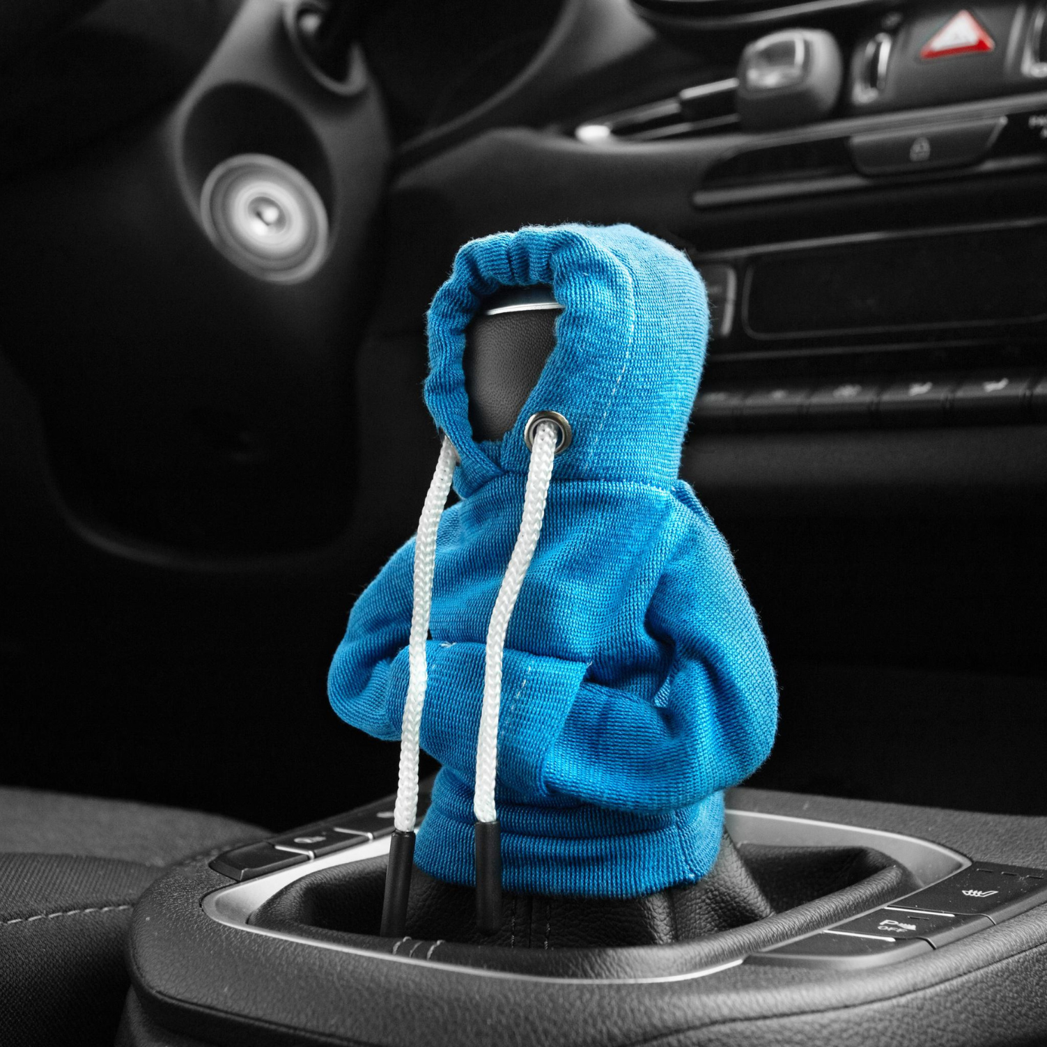 Versnellingspook trui — grappig accessoire voor autoliefhebbers.