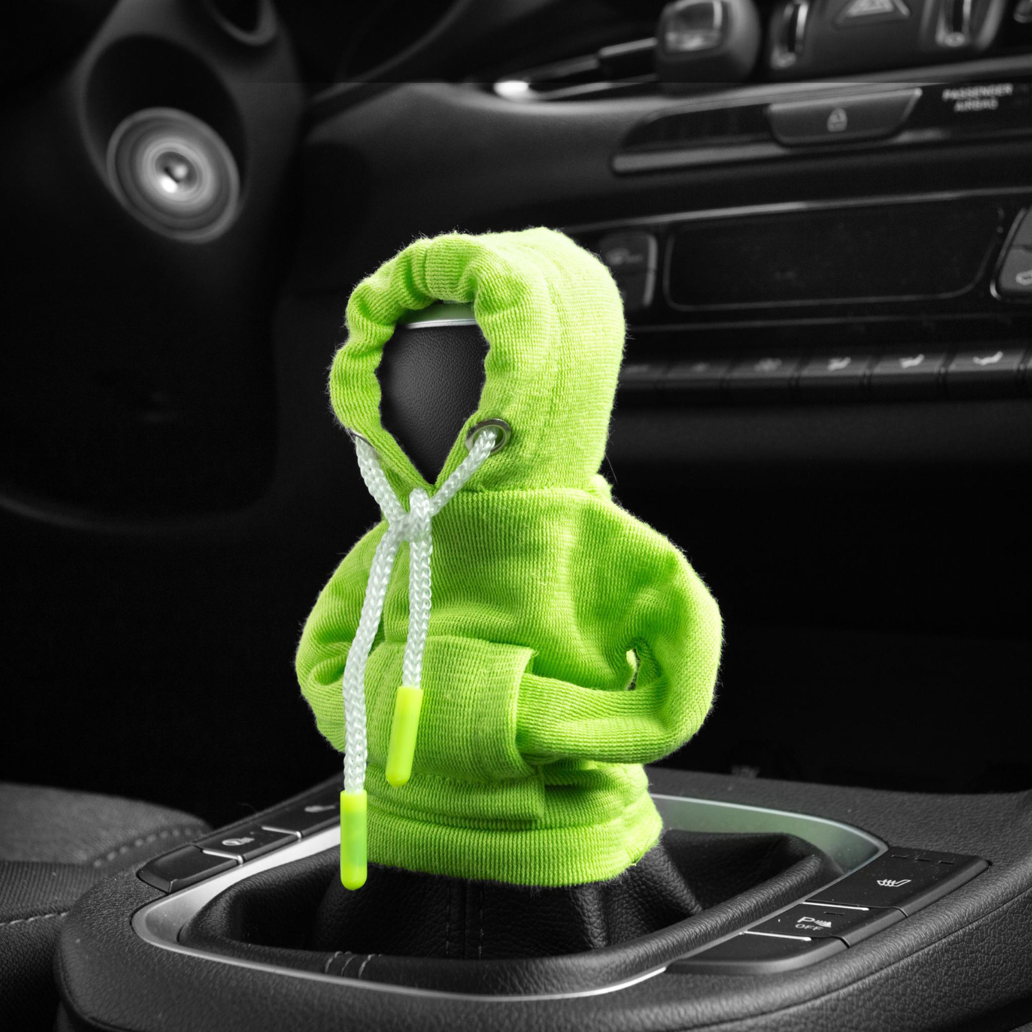 Leuke pook hoes hoodie — klein, zacht en vol humor in de auto.