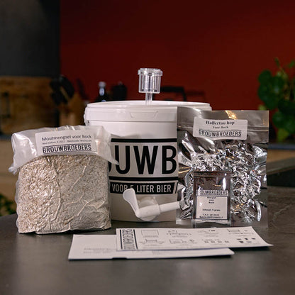 Zelf bier brouwen pakket — ambachtelijke bierbrouwpakketten van Brouwbroeders.
